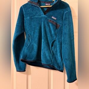 Patagonia Women's Polartec Blue/ Teal Pullover Jacket Size Small.